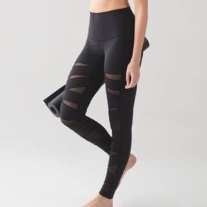 Lululemon Wunder Under Tech Mesh Leggings
